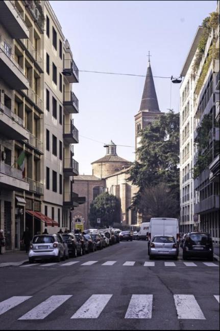Mg Orchidea Lägenhet Milano Exteriör bild